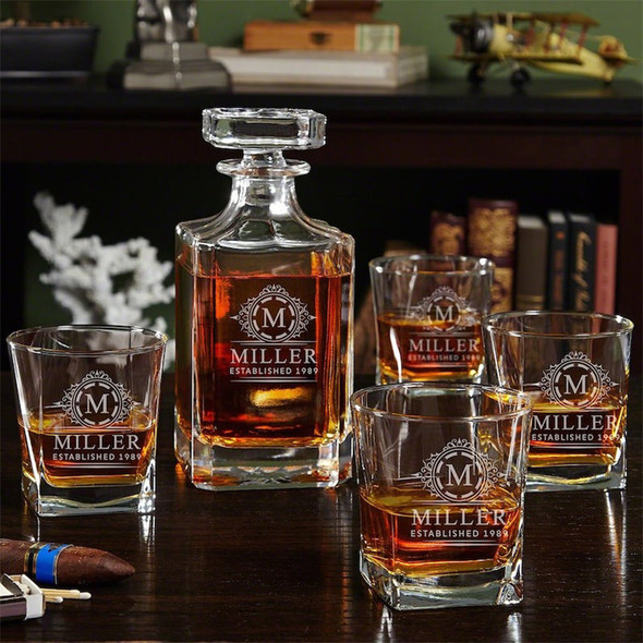 Engraved Bourbon Decanter Set with Bourbon Glasses - Bourbon Decanter