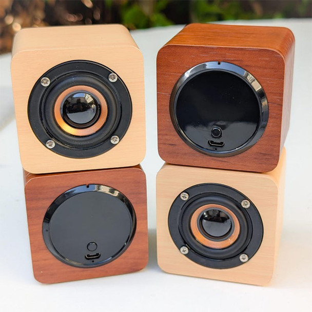 Groomsmen Gifts Personalized Bluetooth Speaker Bridesmaid Gifts Custom Portable Rechargeable