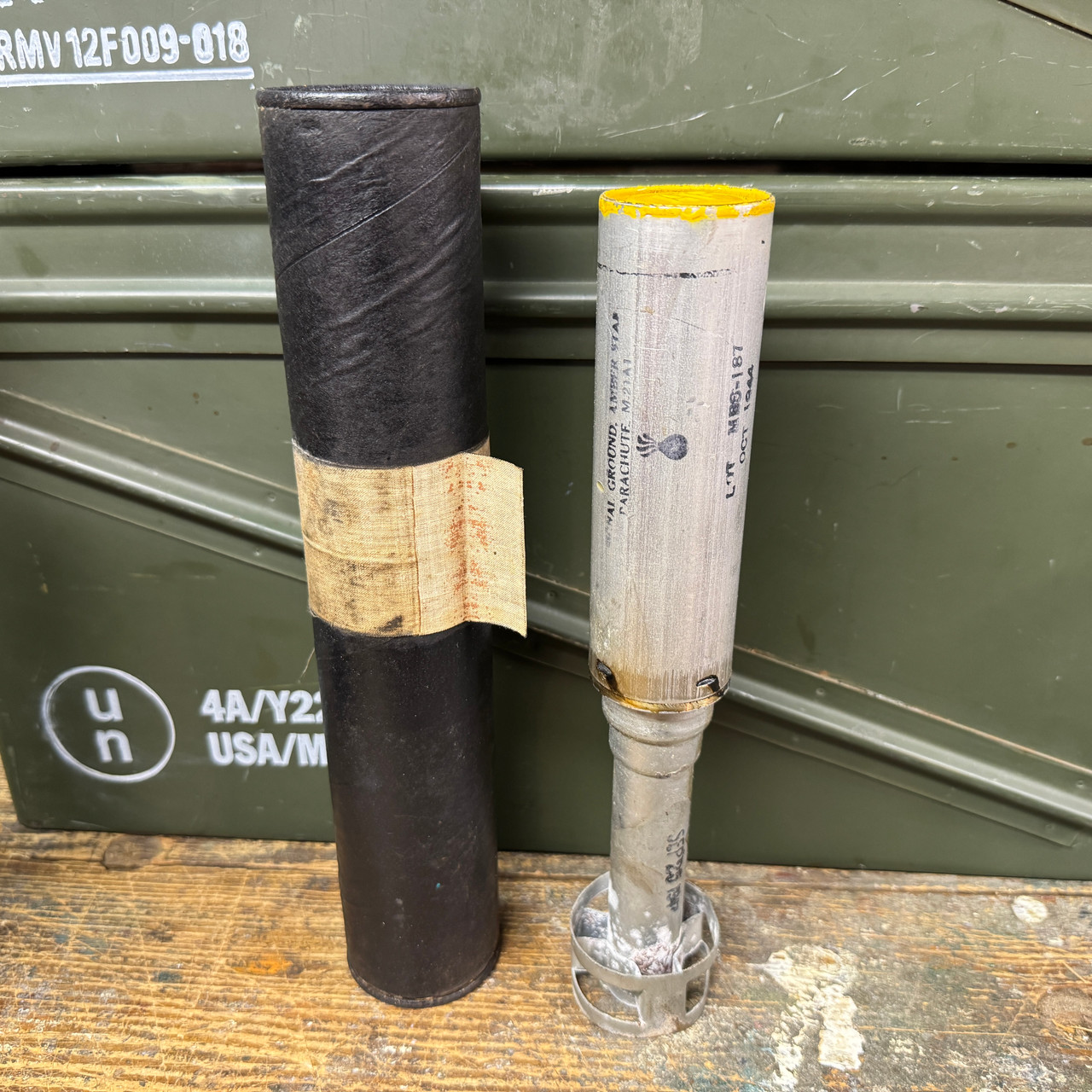 WWII USGI M21A1 Star Signal Parachute Flare In Sealed Tube, 1 Ea