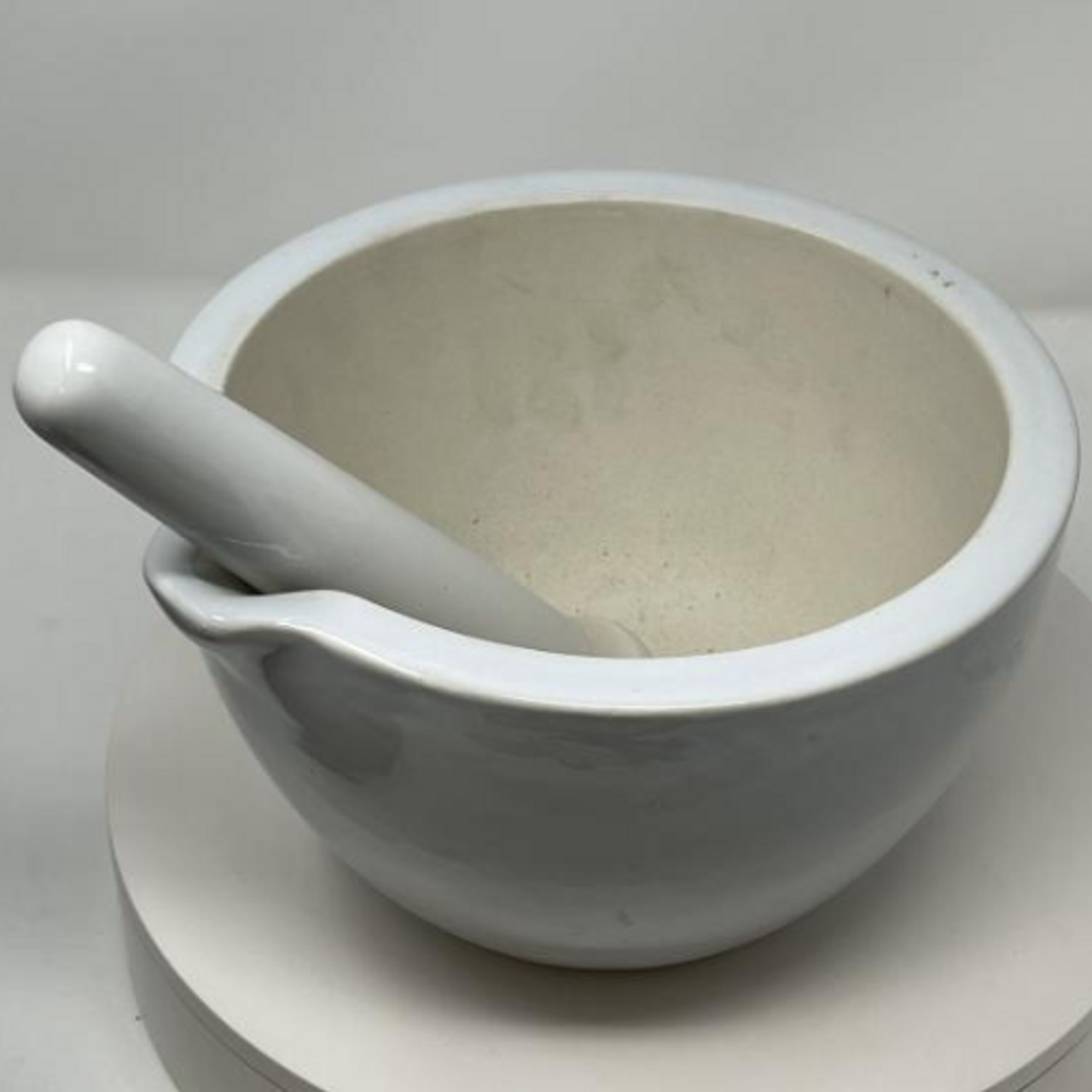 Mortar & Pestle Ceramic White 9"