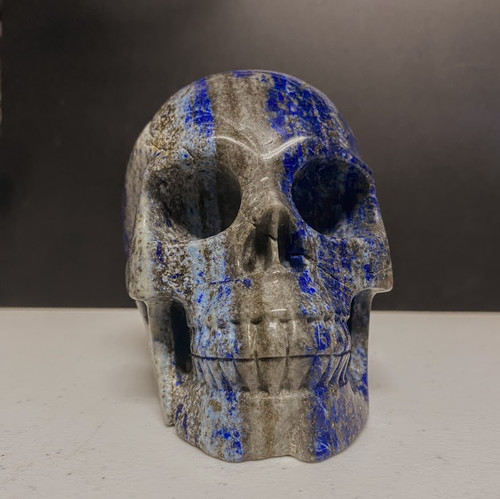 Skull Lapis 5" 1436 gms