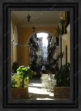 Havana Street Scene 1090312 - Moulding 7900  Small Black Step Float Frame 