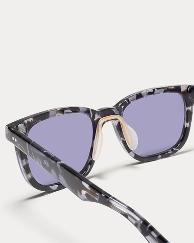 Article One Bancroft Charcoal w/Deep Blue Non-Polarized Lens Detail