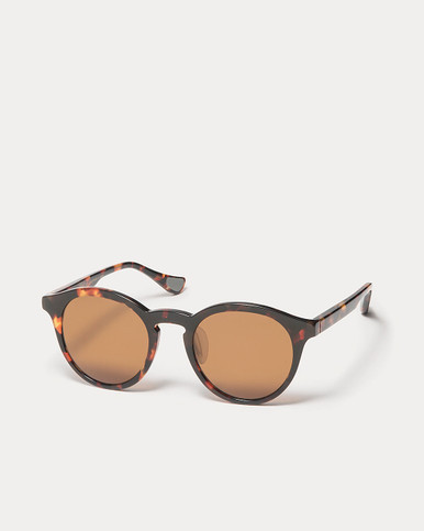 Article One Meadow Fire Tortoise w/Dark Brown Cr39 Polarized Lens Angled