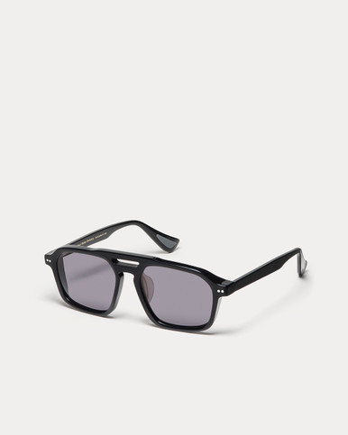 Article One x Mission Workshop Black angled