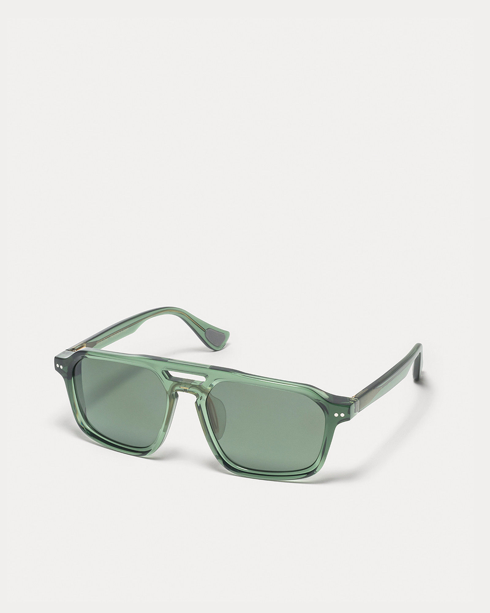 Article One x Mission Workshop 2.0 PINE w/TR18 G15 POLARIZED LENS qa