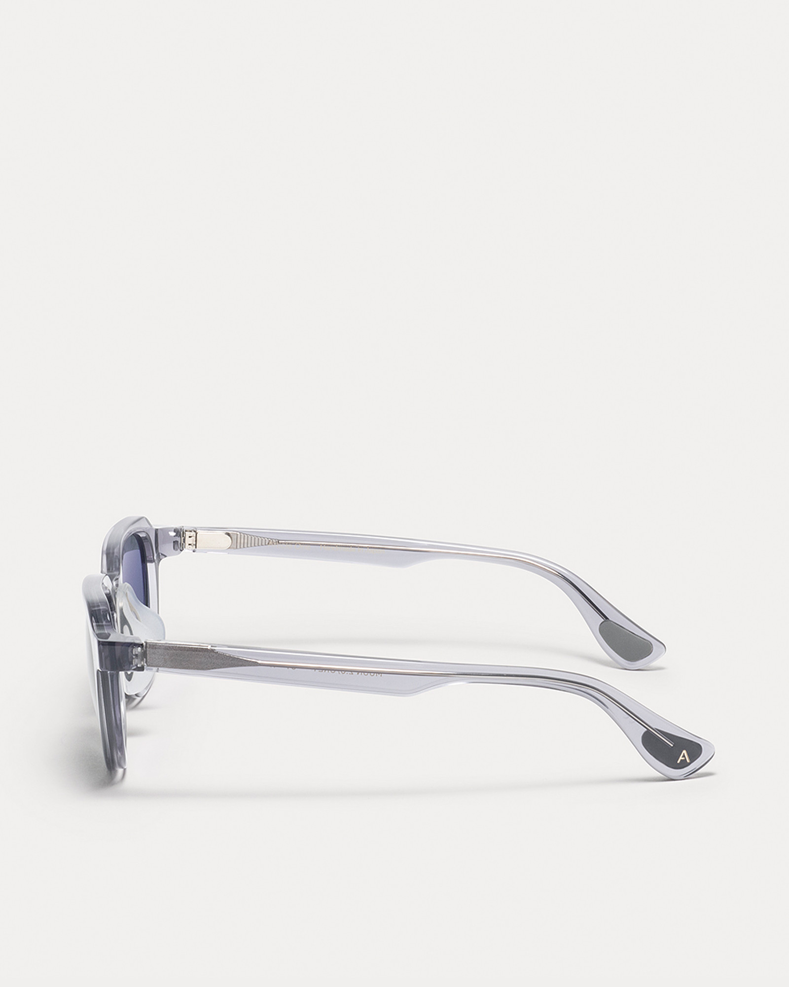 Article One Moon 2.0 HAZY GREY w/TR18  GREY POLARIZED LENS side