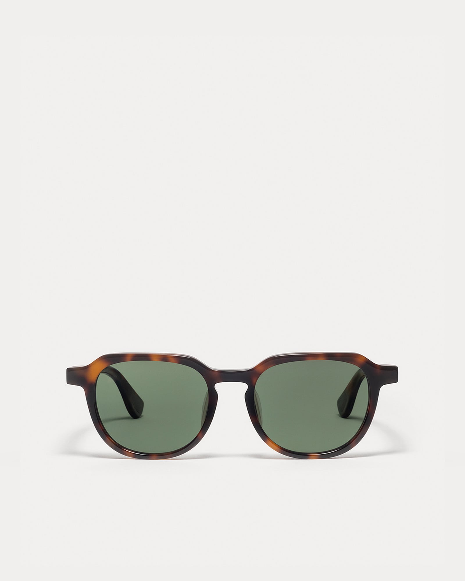 Article One Moon 2.0 TORTOISE w/TR18 GREEN POLARIZED LENS front