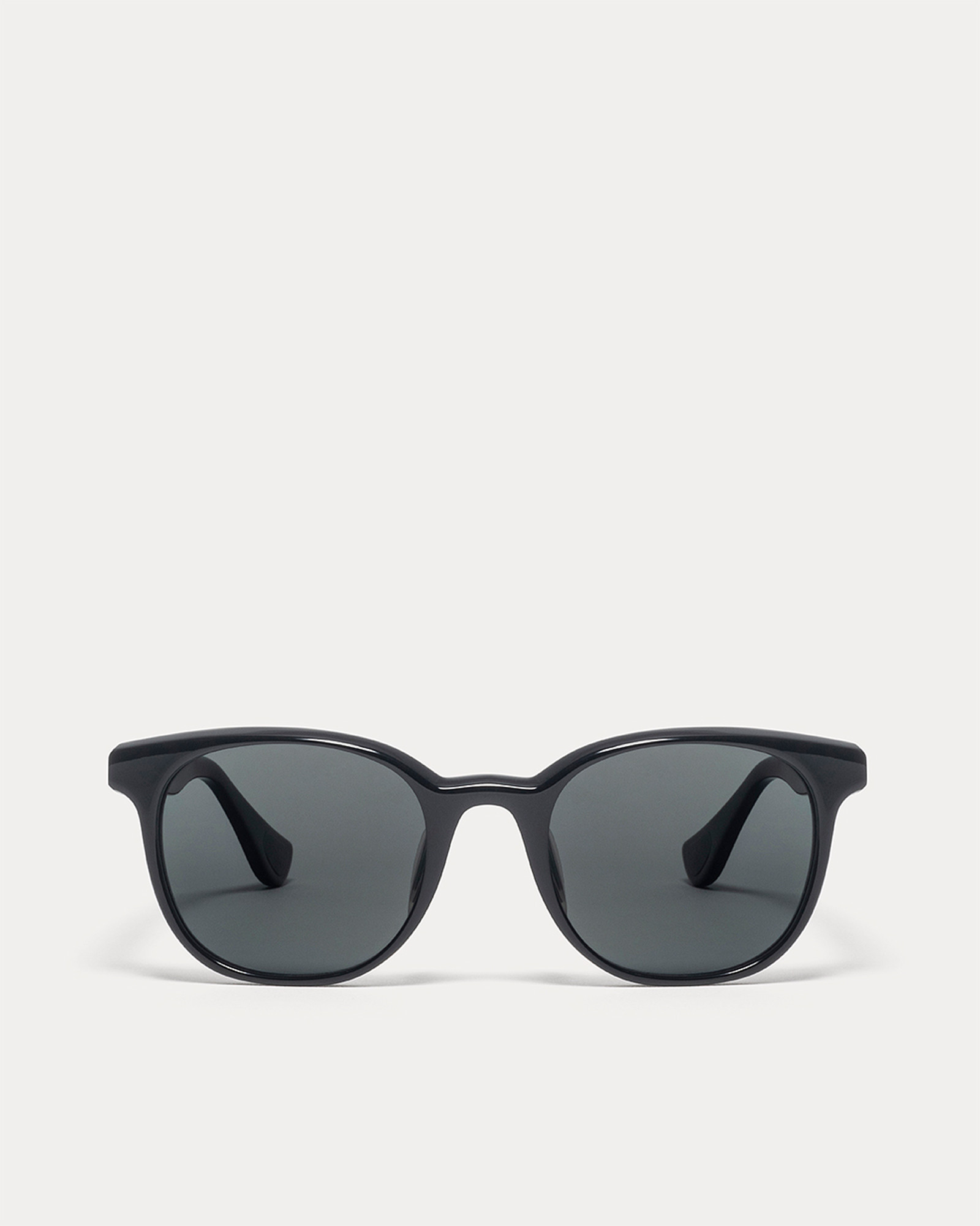 Article One Pearl BLACK w/TR18 GREY POLARIZED LENS front