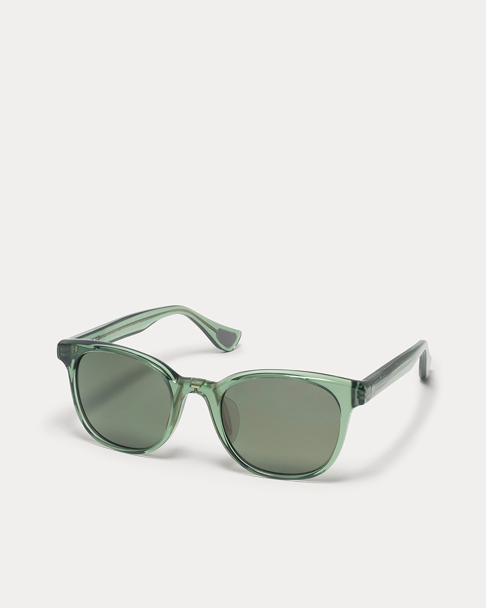 Article One PINE w/TR18 GREEN POLARIZED LENS qa