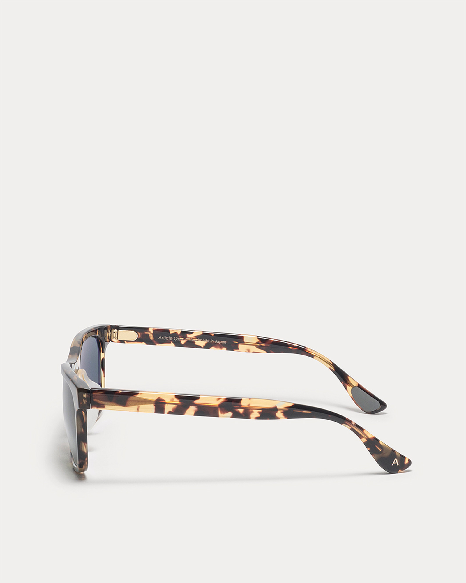 Article One Stone TORTOISE w/TR18 GREEN POLARIZED LENS side