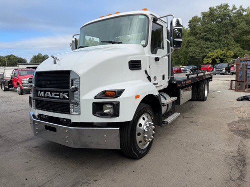 2025 Mack MD6 JerrDan
