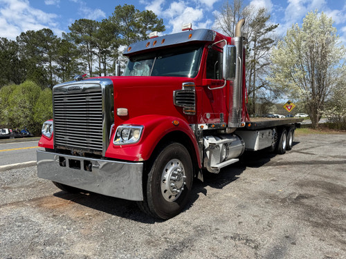2019 Freightliner 30-series LCG