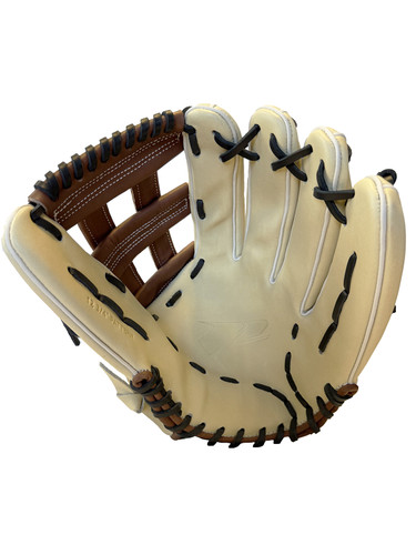 X96 Phoenix Outfield Fielding Glove