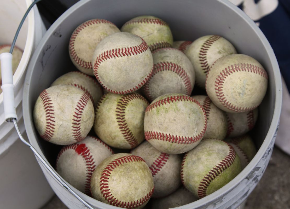 Which Phoenix Wood Fungo Bat Is Right for You? Phoenix Bats