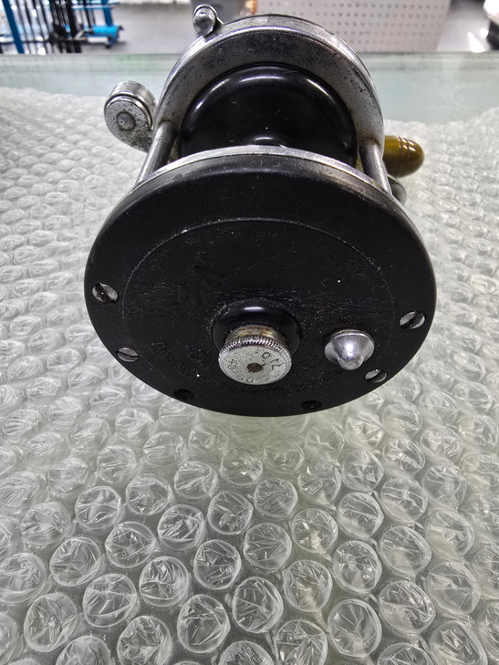 Used Penn Surfmaster 200 Conventional Reel