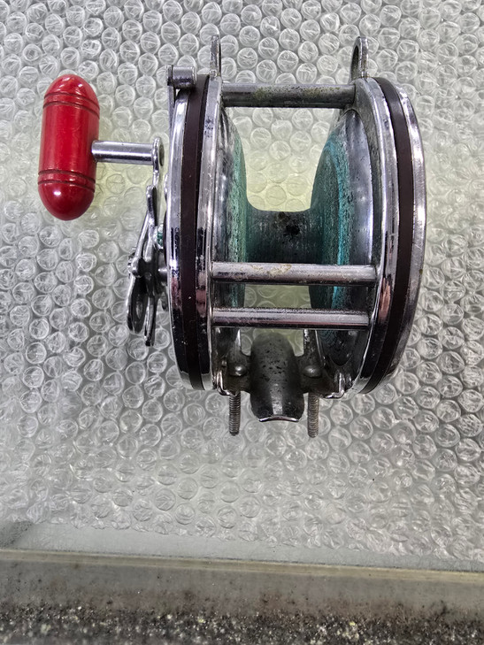 Used Penn Master Mariner 349