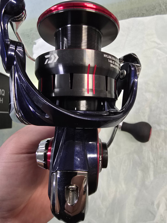 Used Daiwa Ballistic 4000 Spinning Reel BAMQLT4000D-CXH