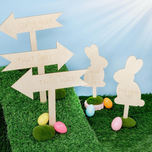 Woodpeckers Crafts 5-Piece Easter Hunt Sign Kit with Bunny & Arrow Stakes 