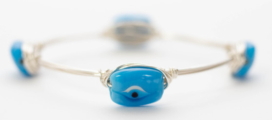 Light "Blue Eye" Bangle 