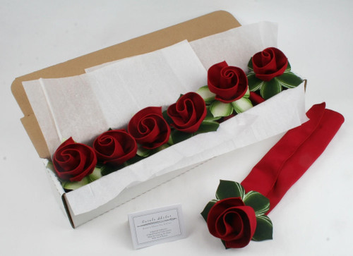 Carole Shiber Designs Classic Red Rose Napkin Bouquet