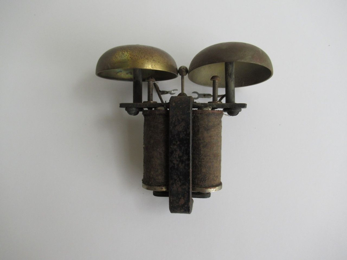 Kellogg ringer for your magneto box can be used on wood wall