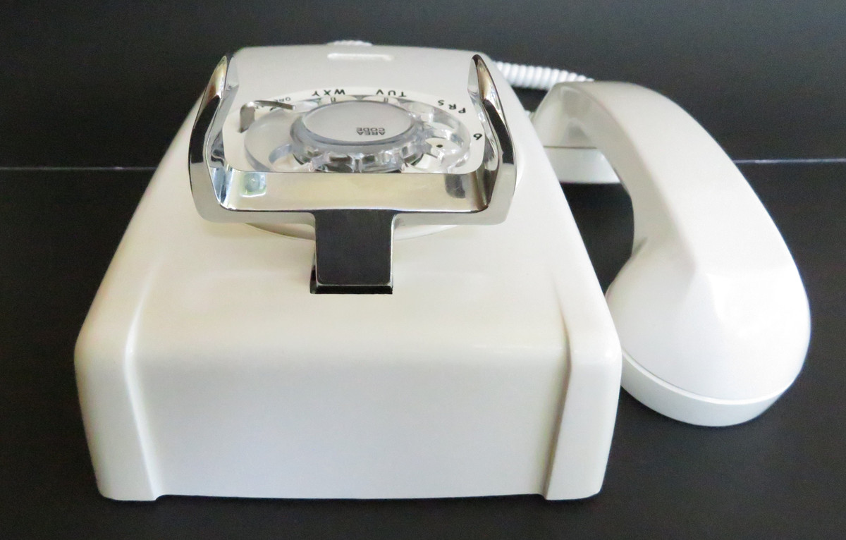 Western Electric White 554 rotary dial wall telephone | Old Phone Shop