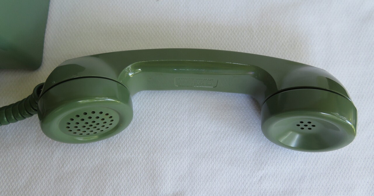 Western Electric 554 wall telephone in Moss Green | Old Phone Shop