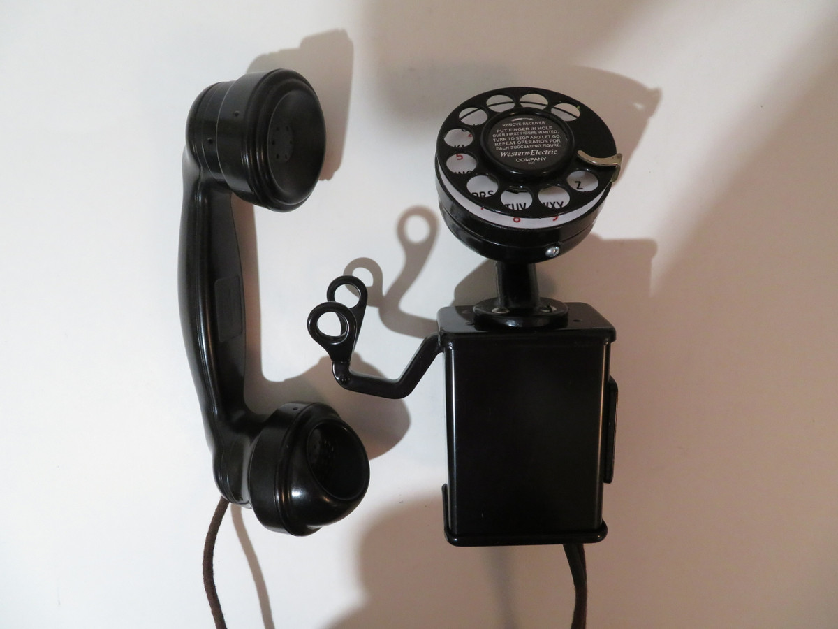 Western Electric 201 Space saver wall telephone set from the 1920s