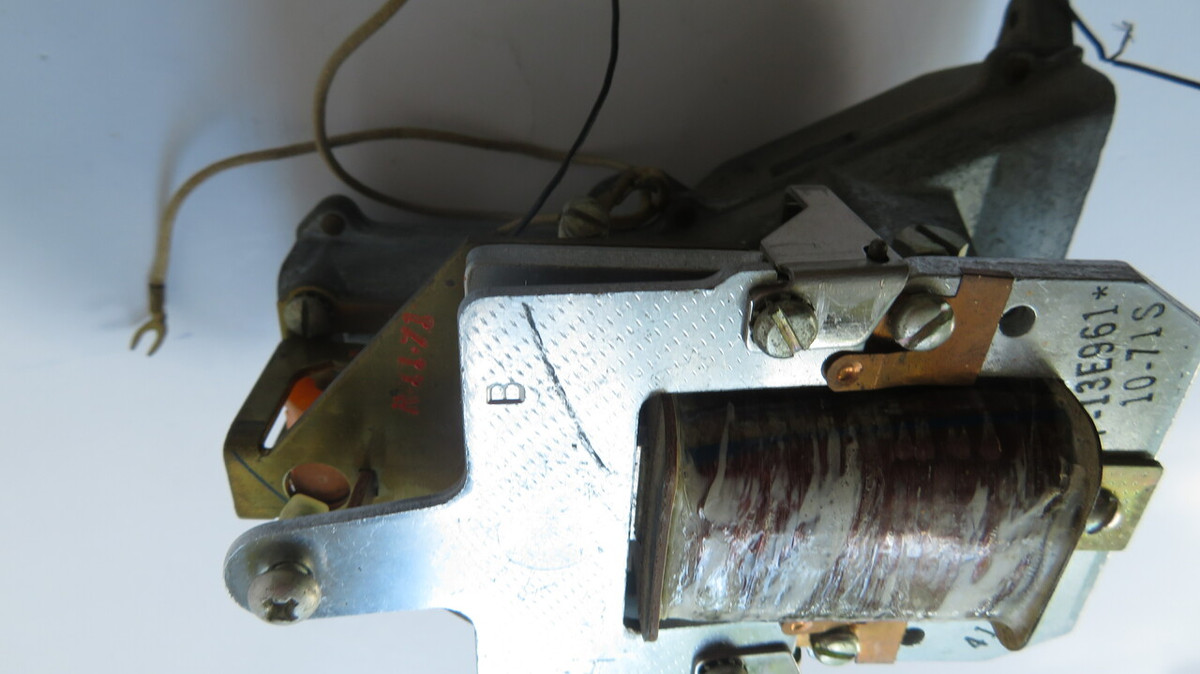 Coin relay with hopper for Western Electric 233G payphone | Old Phone Shop
