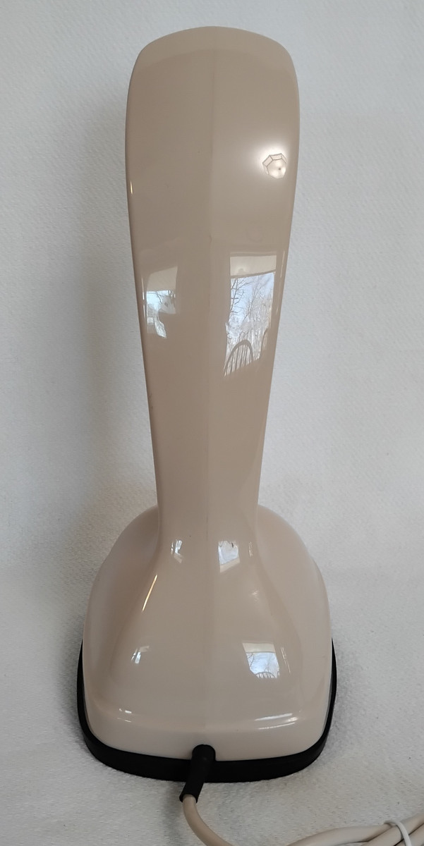 Sahara Beige telephone is a fully working phone that looks very