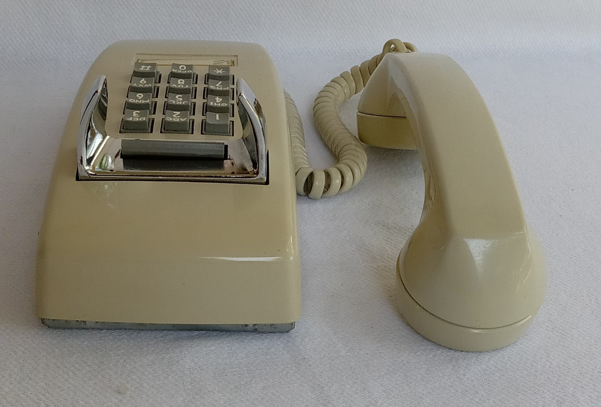 Icory 2554 Touch tone4telephone made by Stromberg Carlson| Old