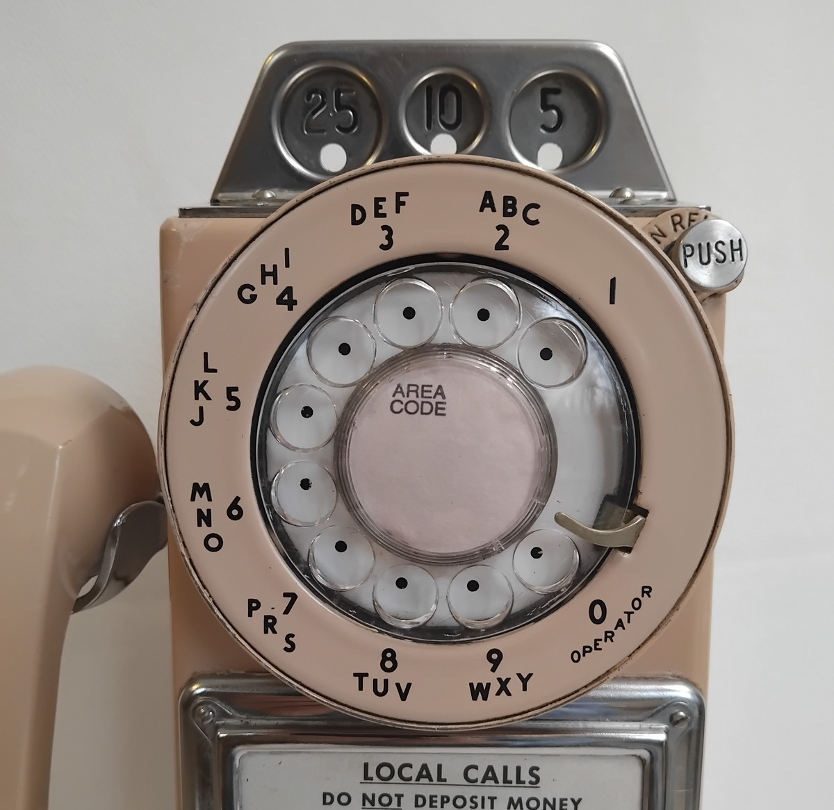 Northern Electric 233G 3 slot payphone | Old Phone Shop