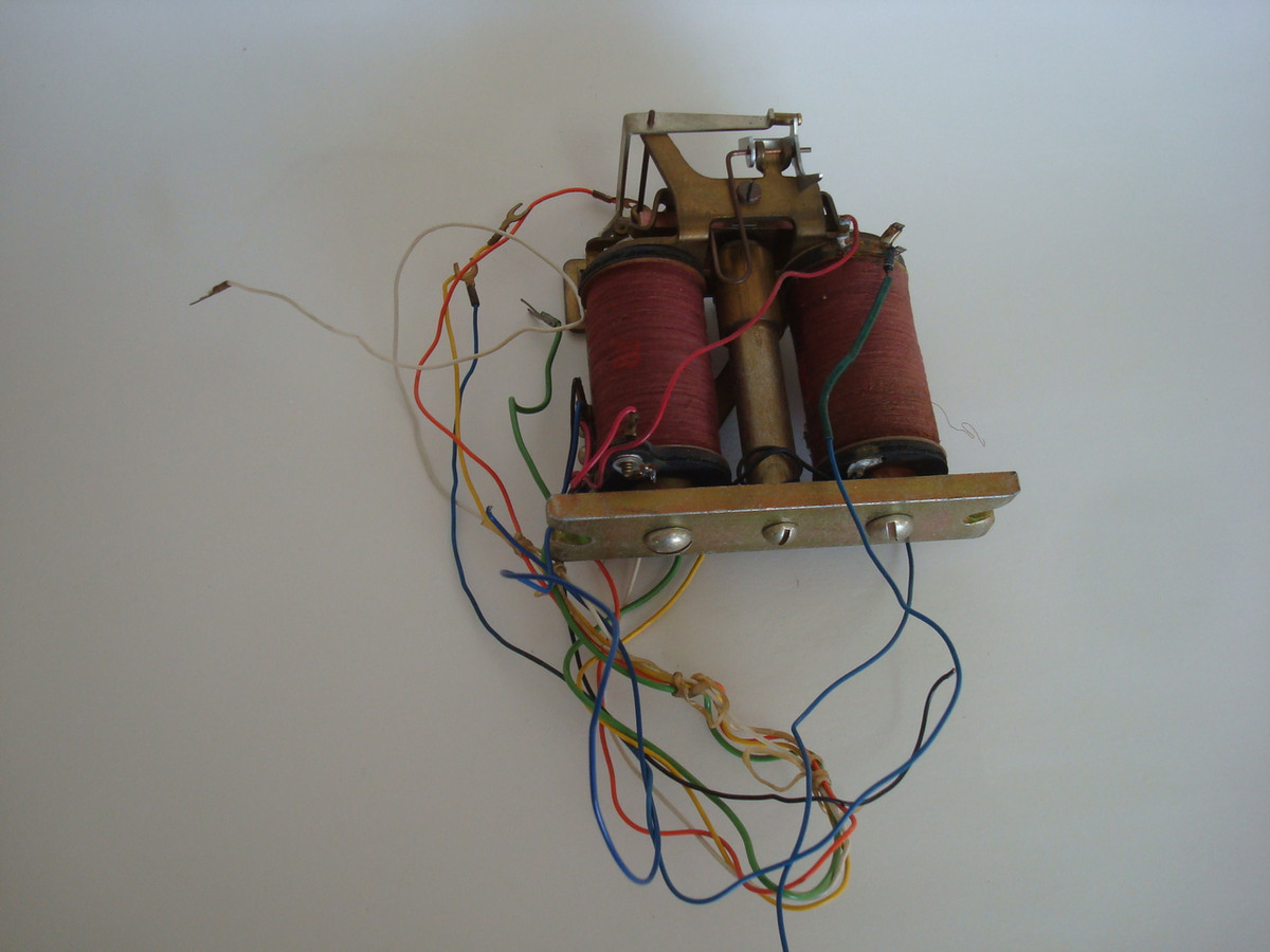 Automatic Electric 3 slot Payphone coin relay | Old Phone Shop