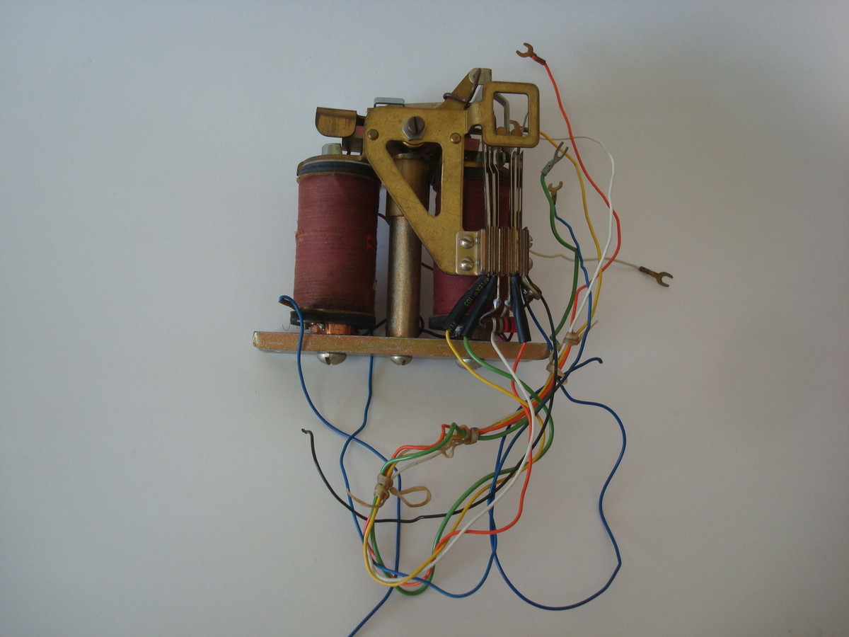 Automatic Electric 3 slot Payphone coin relay | Old Phone Shop