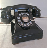 Western Electric 302 model with E1 handset 1937