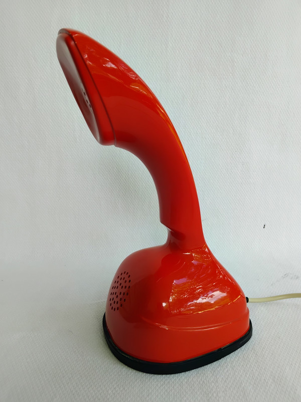 Red Ericofon  Fully working rings  