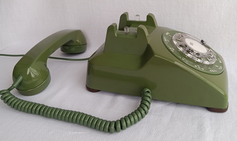 Moss Green 500 series rotary telephone  telephone