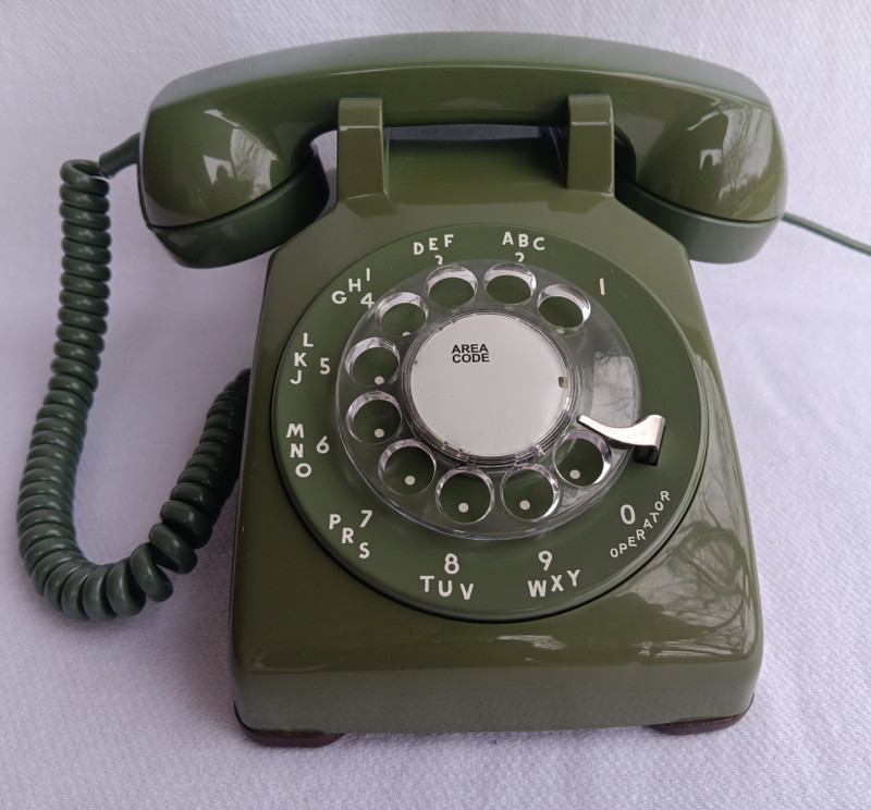 Moss Green 500 series rotary telephone  telephone