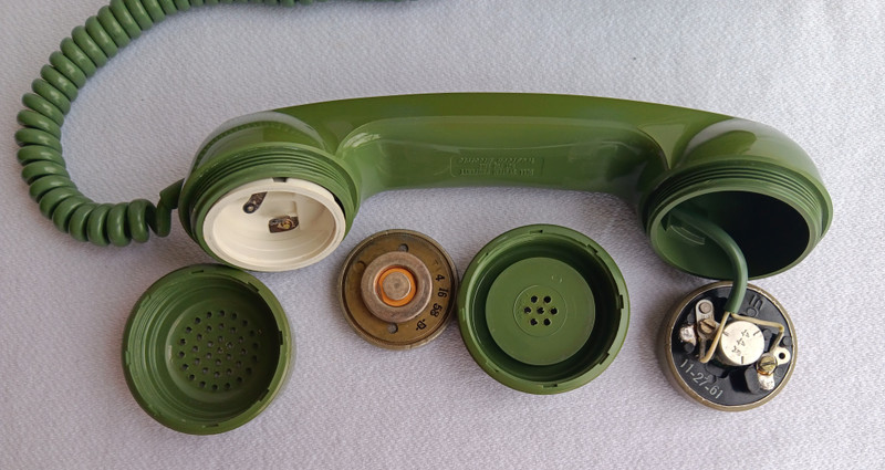 Moss Green 500 series rotary telephone  telephone