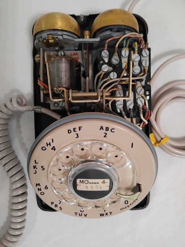 Western Electric 500 desk phone Rose Beige WE 1959  "MOhawk 4"