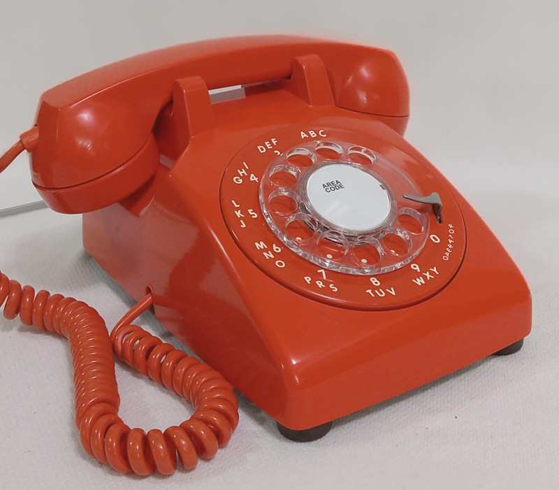Stromberg Carlson/ITT ORANGE desk phone 500 works