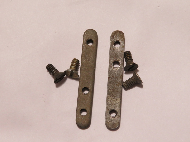 10L lock retaining bars and screws AE 