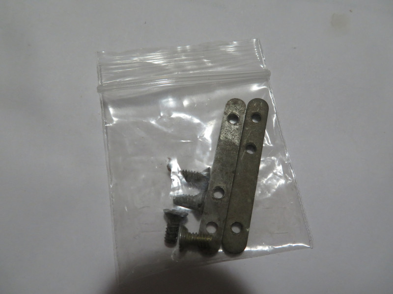 10L lock retaining bars and screws AE 