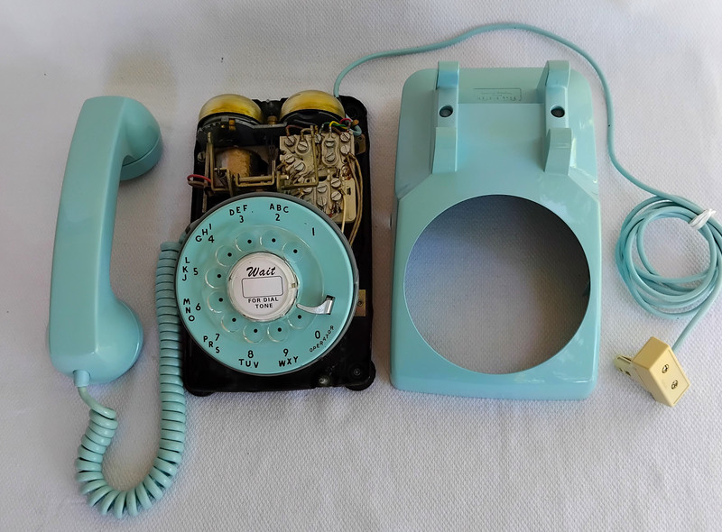 Aqua blue 500 Telephone Western Electric 