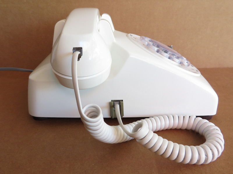 Western Electric  White 500 rotary dial phone   