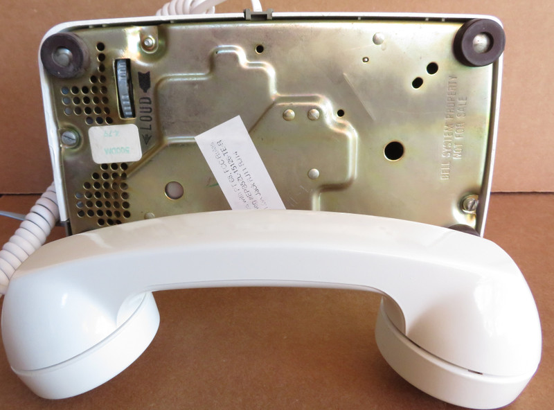 Western Electric  White 500 rotary dial phone   