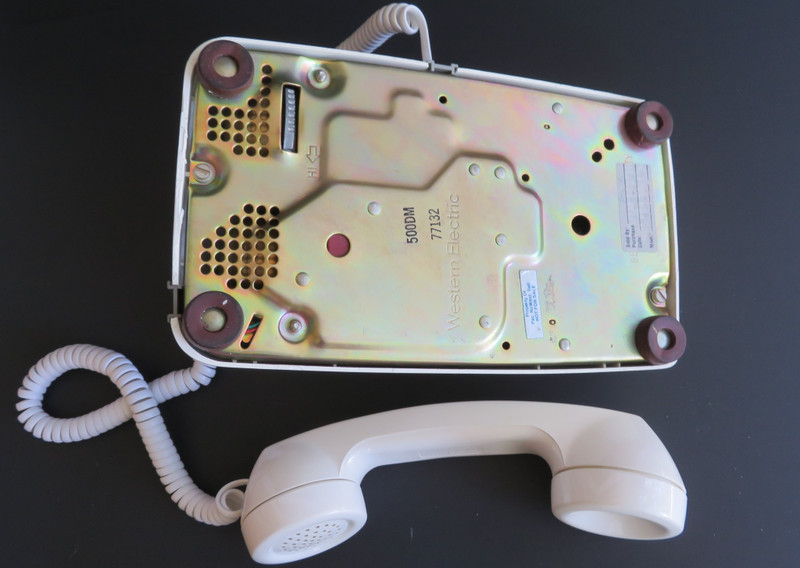 Western Electric  White 500 rotary dial phone   