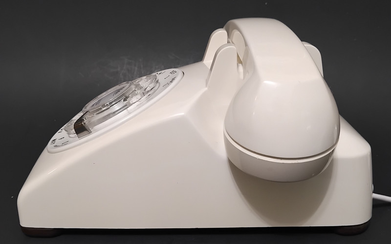 Western Electric  White 500 rotary dial phone  1963