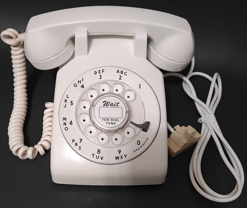 Western Electric  White 500 rotary dial phone  1963